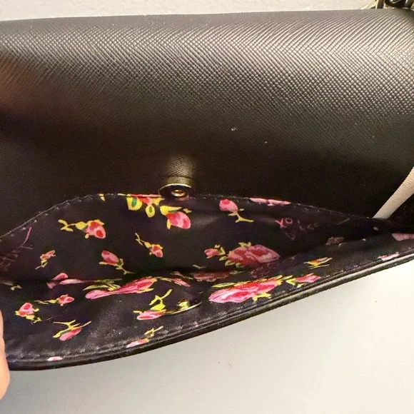 Betsey Johnson Black Stripe Floral "Merci Bouquet" Shoulder Bag - Picture 6 of 6